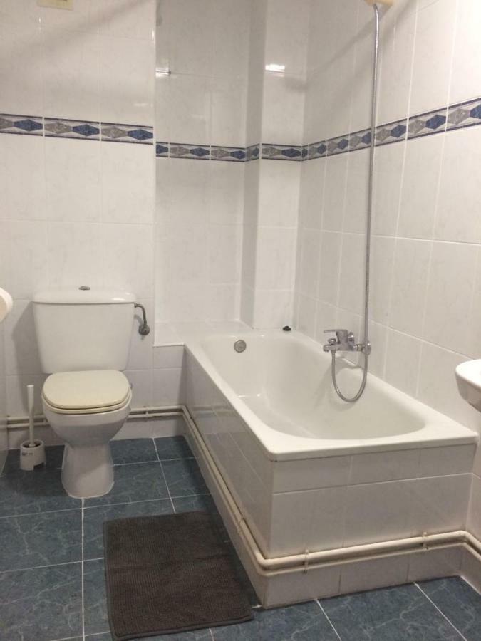 Ferienwohnung Amplio Y Comodo Apartamento Con Parking Valencia Exterior foto